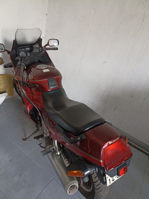 Moto Suzuki GSX1100f vendo ou troco