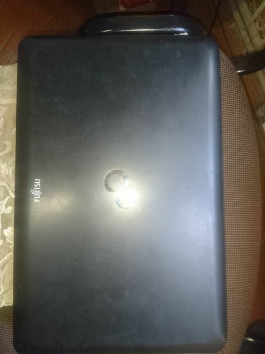 Монітор від "FUJTSU SIEMENS LIFEBOOK AH530 A530"на запчастини.Оновлено