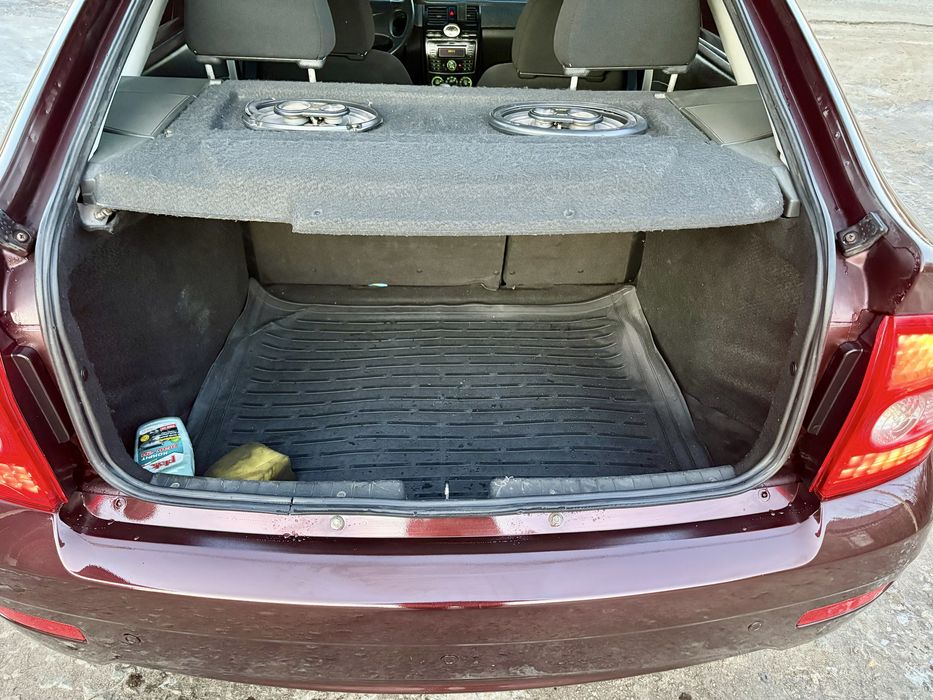 Lada Priora  2012 рік Ідеал