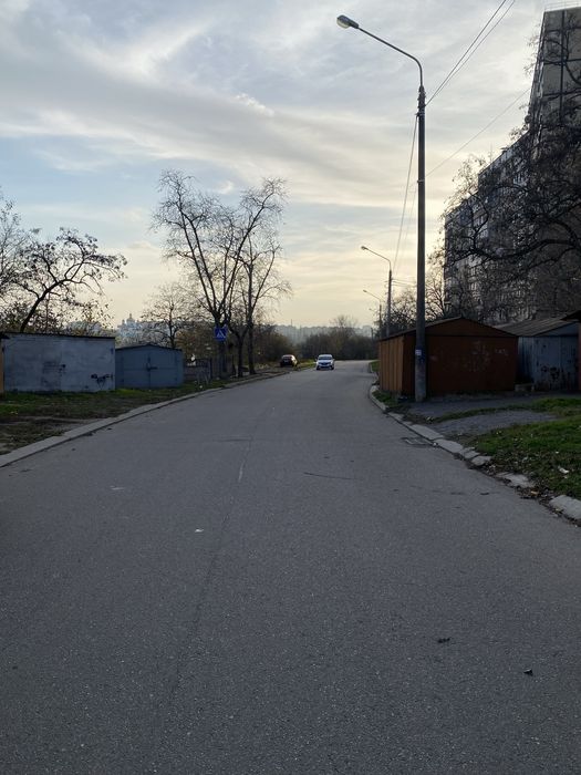 Продам металлический гараж микрорайон Юбилейный!