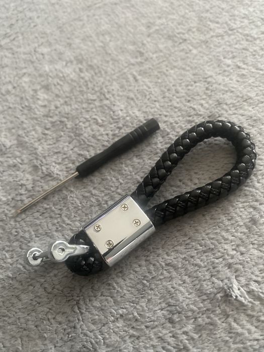 Brelok do kluczy Audi nowy plecionka