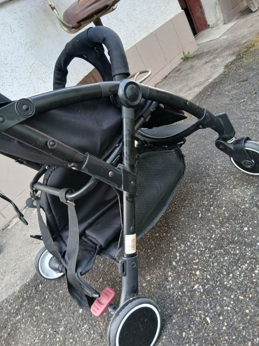 Продається дитяча коляска