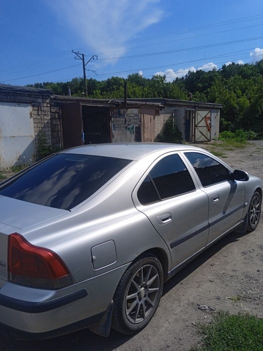 Вольво s60 2000 год  3000