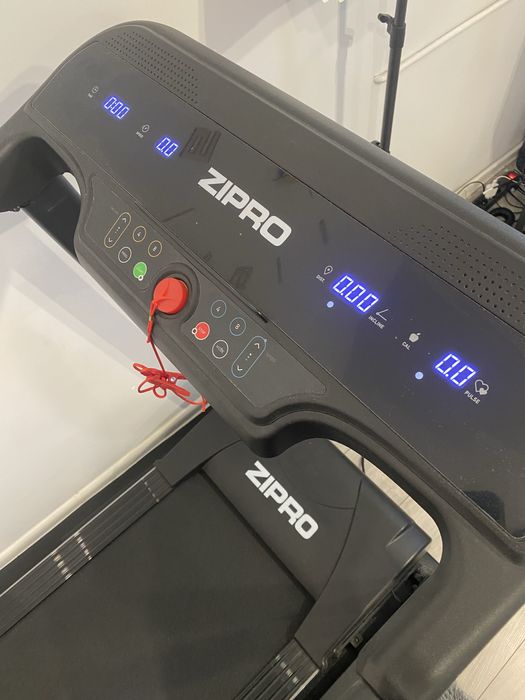Bieżnia zipro pulse