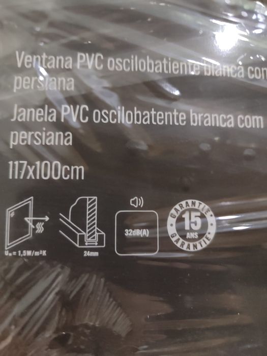 Janelas Oscilobatentes em Pvc