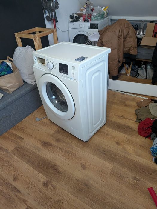 Pralka Samsung ecobubble 6kg WF60F4E0W0W