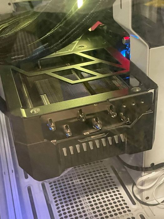 RTX 4080 Super Asus TUF Gaming