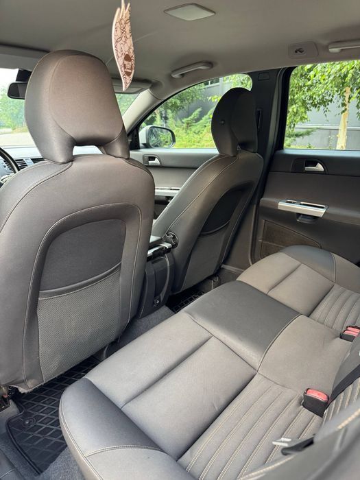 Volvo v50 2010 р