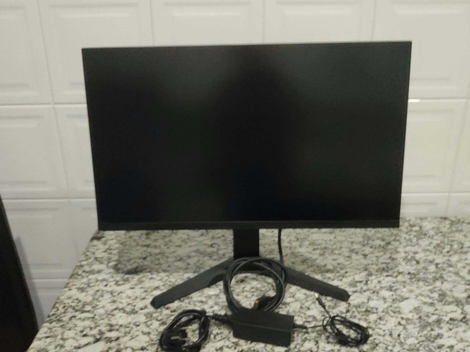 KOORUI MG27H3Q 27in QHD 240hz 1ms LCD Gaming Monitor HDMI Black/Red  27" IMPECÁVEL