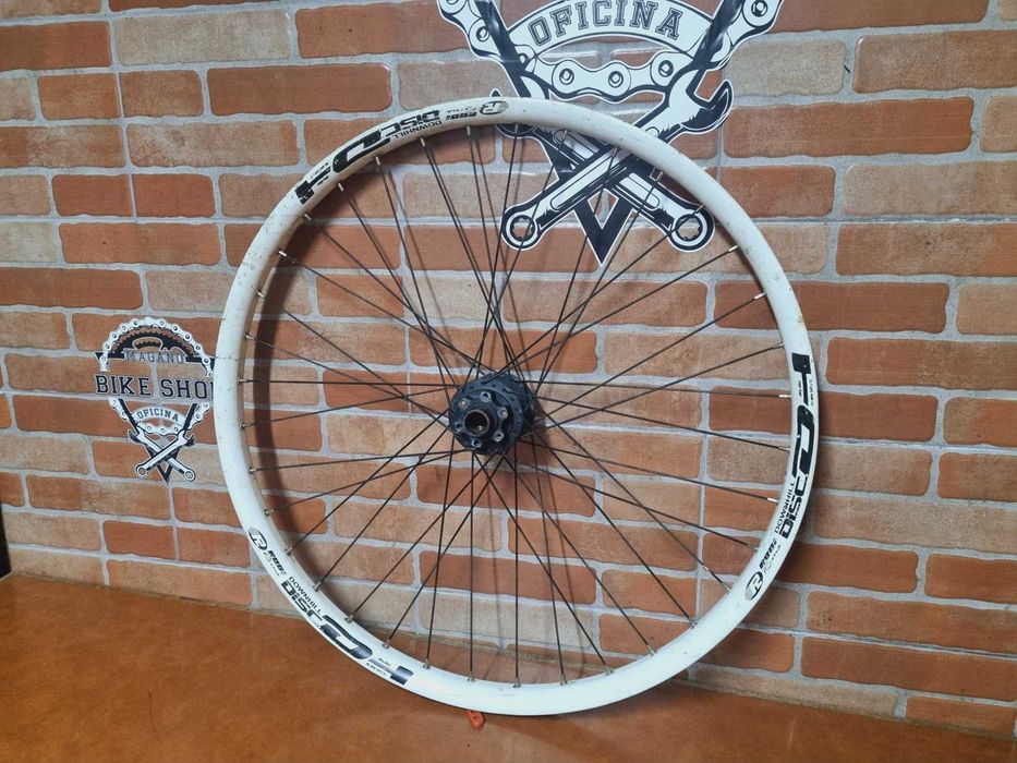 Roda Frente Rodi DH 26 - Bom Estado