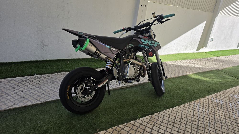 Pit bike supermotard YCF Daytona 190 6 horas nova