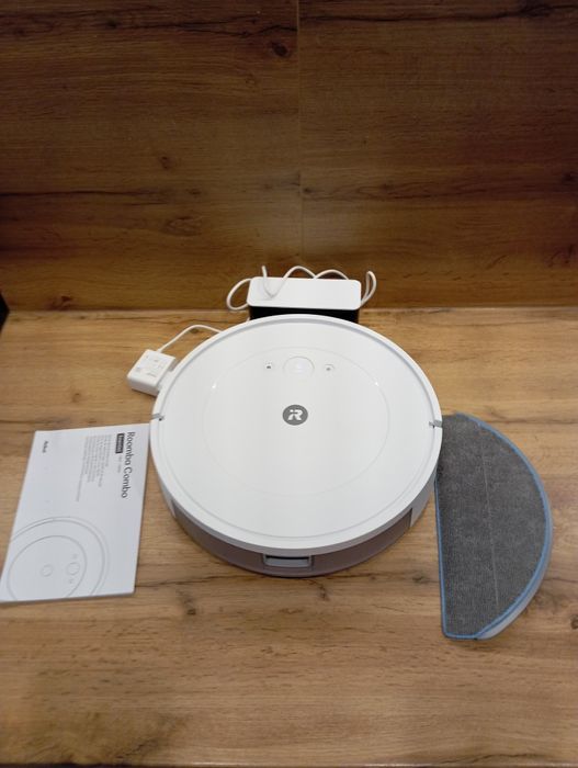 iRobot Roomba Combo Essential