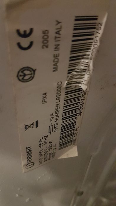 Pralka wąska, głębokość 45cm, uszkodzona