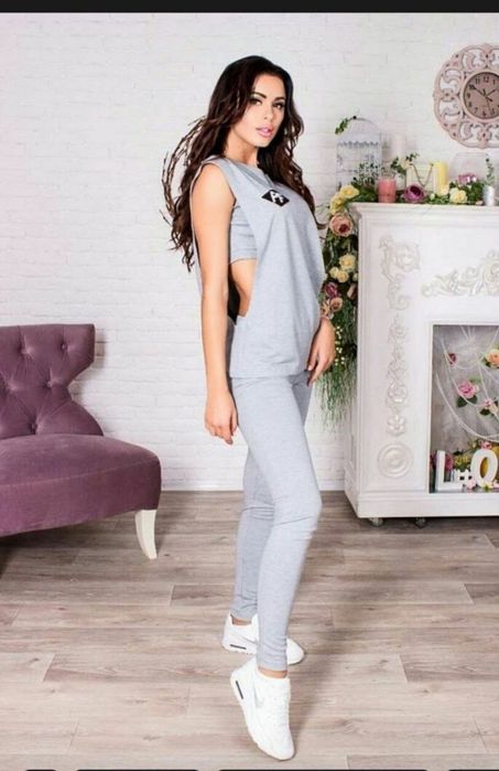 Спортивний костюм 42р.