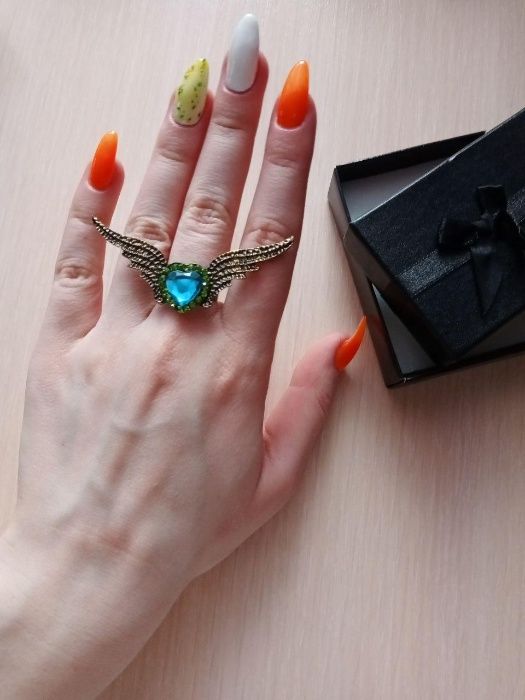 Кольцо "Сердце ангела"