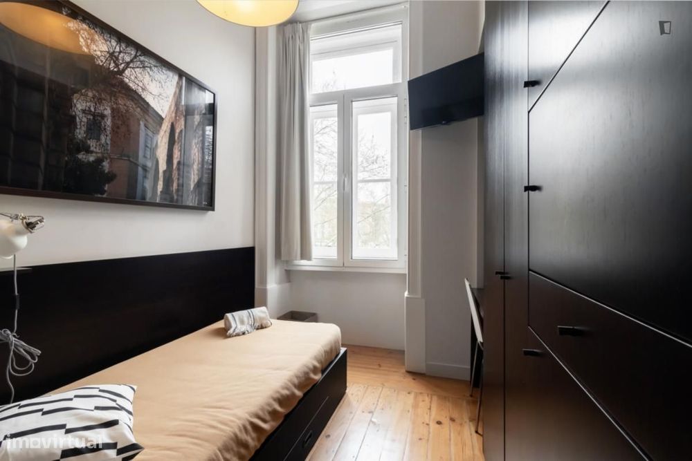 Quarto - localizado em Alta Universitária Coimbra