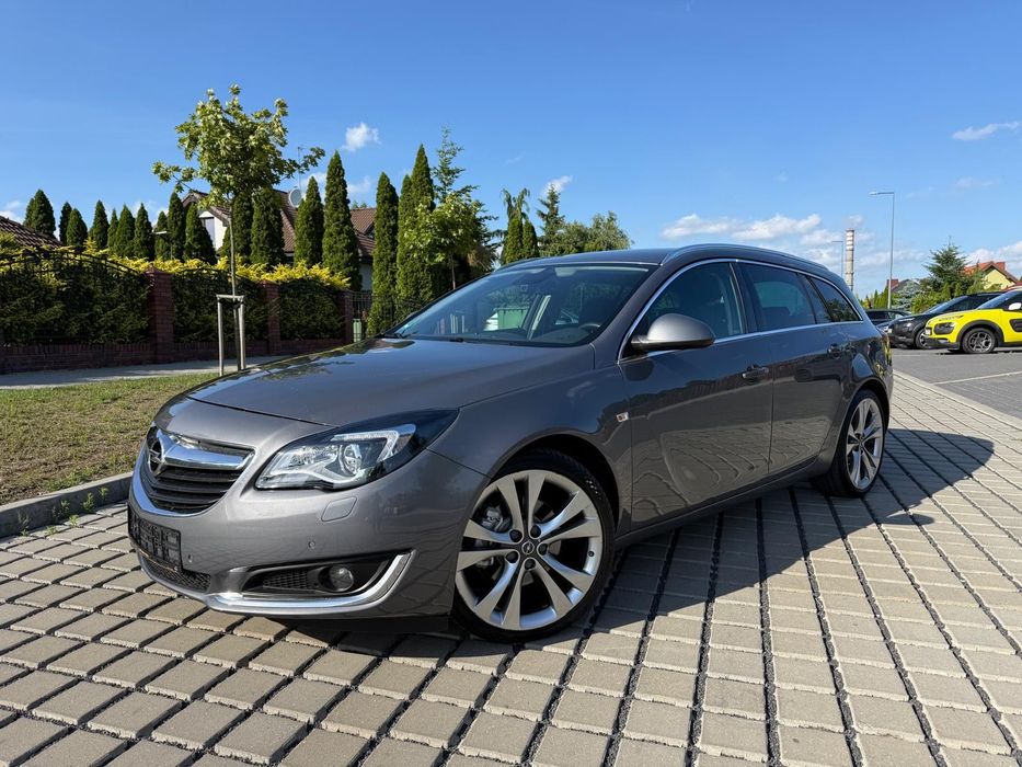 Opel Insignia • 2017 • lift • Hak • Klimatyzacja • PDC • Kamera