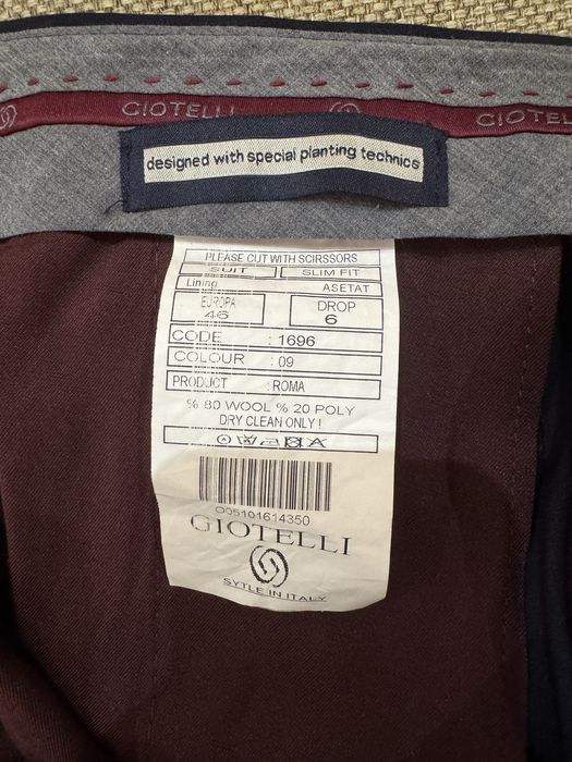 Костюм GIOTELLI