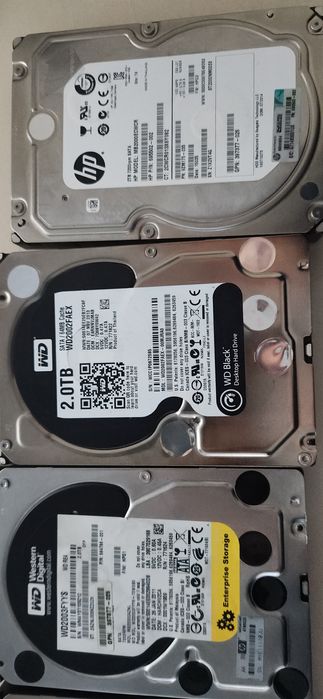 Жорсткий диск SATA 2TB