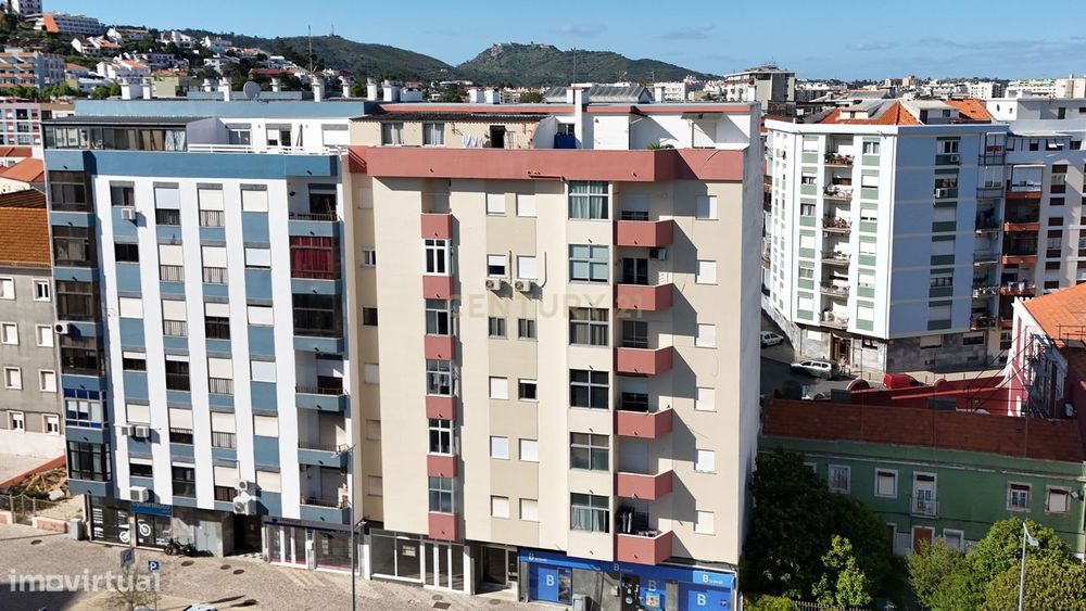 T3 com Garagem na Baixa de Setúbal | Excelente Localização e Elevado — Setúbal (São Julião, Nossa Senhora Da Anunciada E Santa Maria Da Graça), Setúbal