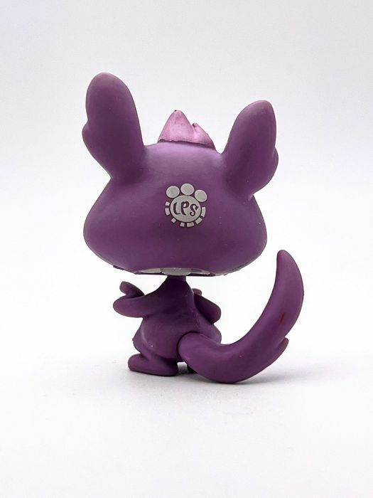 Littlest Pet Shop #3650 Bree Nibbleson Chinchilla 2014