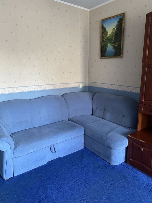 Сдам посуточно 2 кв./апарт.м.Спортивная,Металлист,Конный рынок,центр.