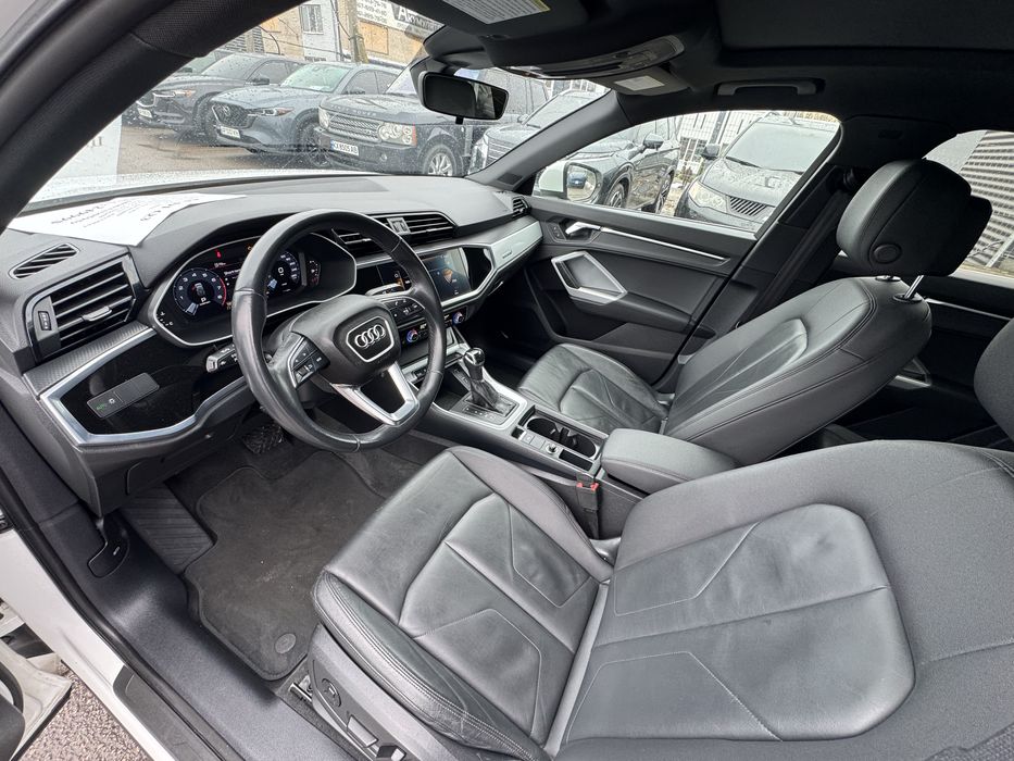 Продам Audi Q3 2l