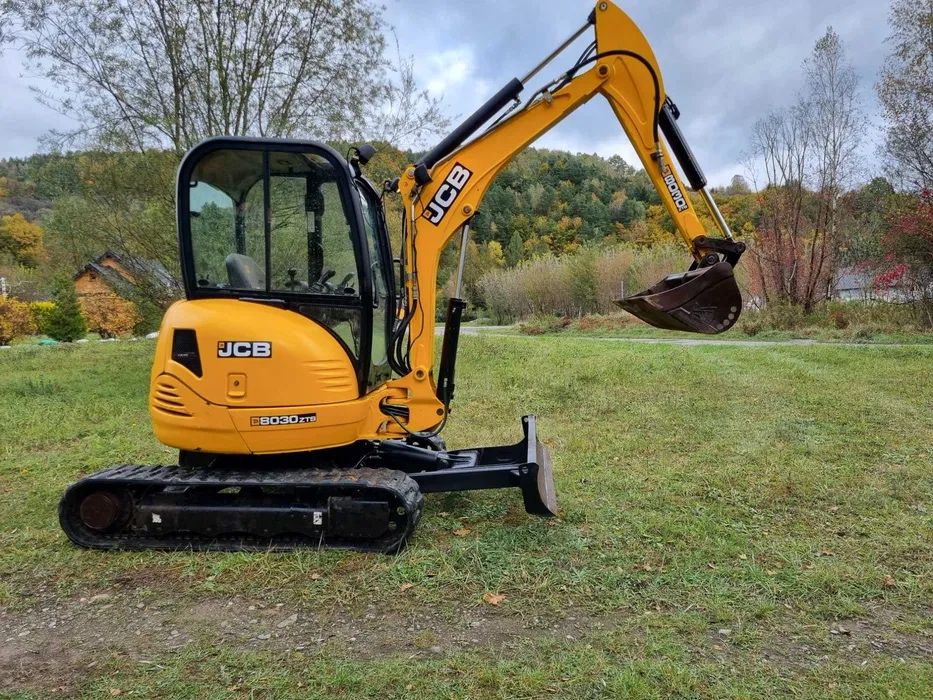 Послуги міні-екскаватора, оренда ескаватора, чистка територіі