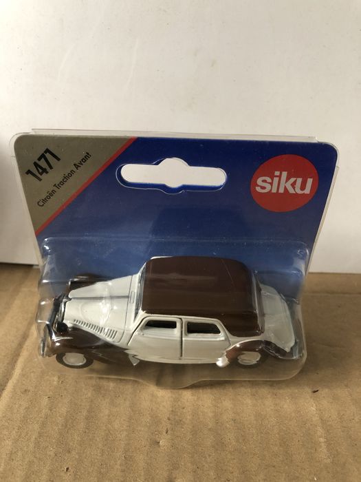 Siku citroen traction
