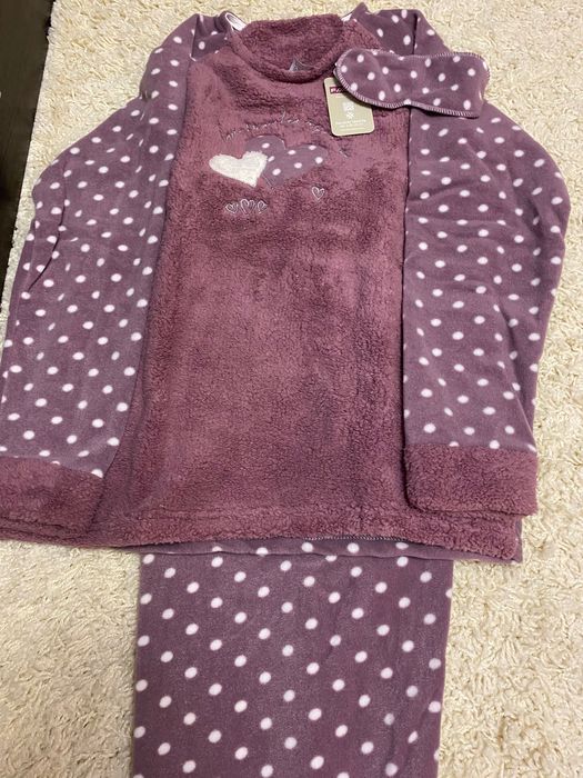 Нова жіноча піжама