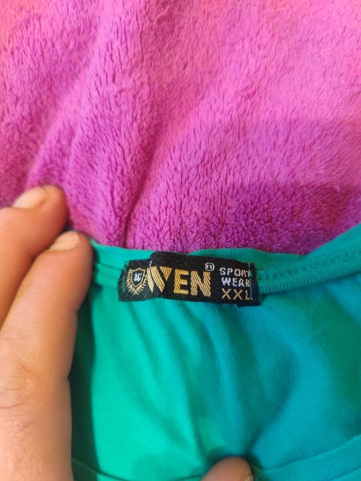 Продам футболку xl размер