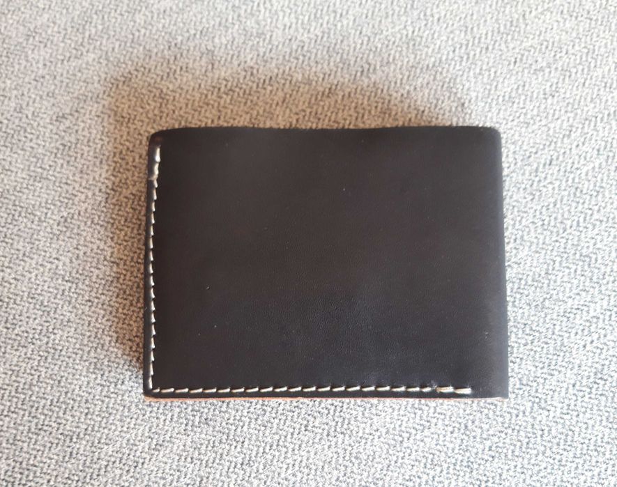 Carteira ZARA MAN em pele genuína.