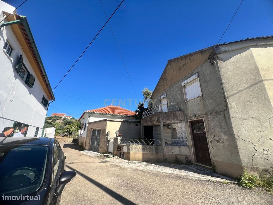 Afetação: Arrecadação - casa com garagem e terreno, Ortiga, Mação – Pr