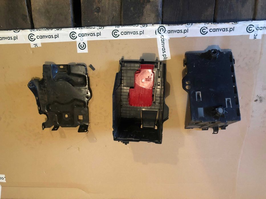 Skrzynka akumulatora Berlingo Partner III