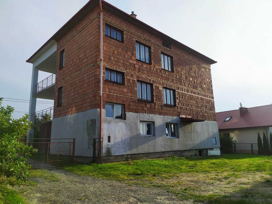 Sprzedam dom 350 M2 Machowa