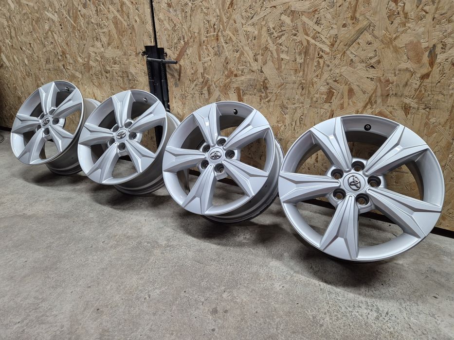 Диски 5*114.3, R17,  Toyota