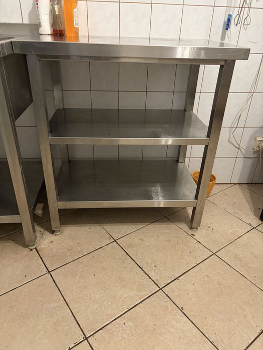 Meble gastronomiczne ze stali nierdzewnej – zlew + stoły – komplet