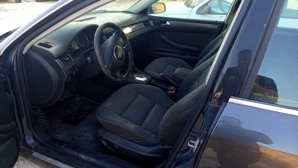 Audi A6 2.4 V6 , GPL, (Caixa de velocidades avariada)