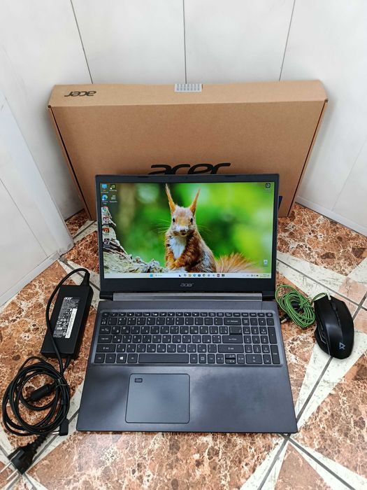 Acer Aspire 7(16GB+GTX 1650+Ryzen 5 3550H+SSD 512gb+ігрова мишка+сумка