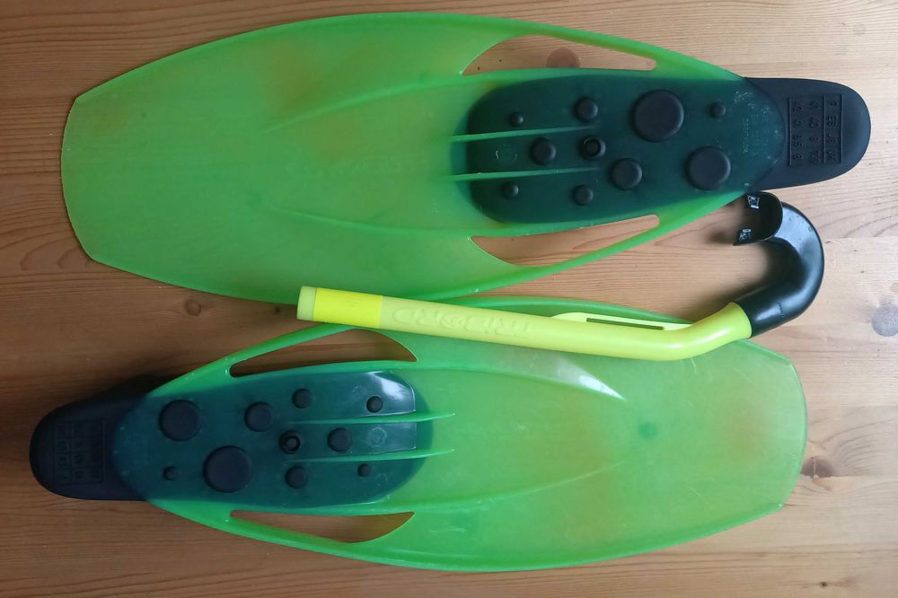 Płetwy do snorkelingu zestaw: płetwy maska fajka Tribord Decathlon