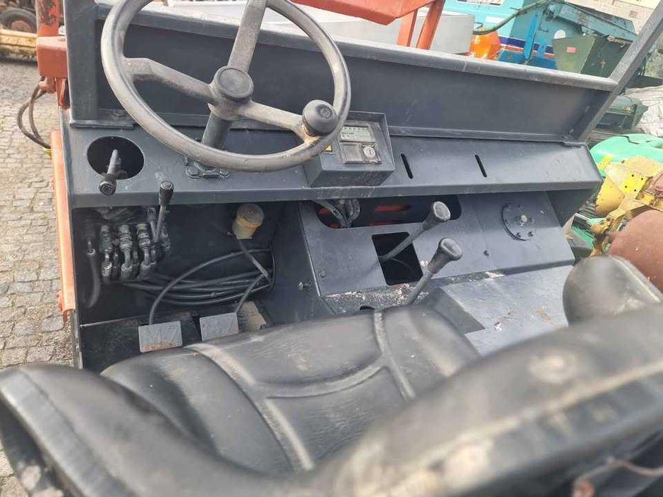 Dumper MZ.IMER de 3000 kg auto carregador Usado