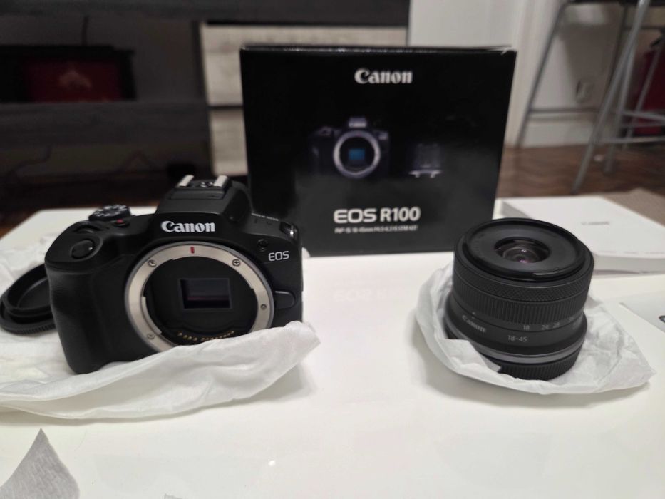 Canon EOS R100 como nova/praticamente sem uso