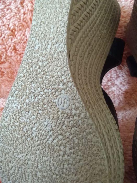 Buty 39/40.    .