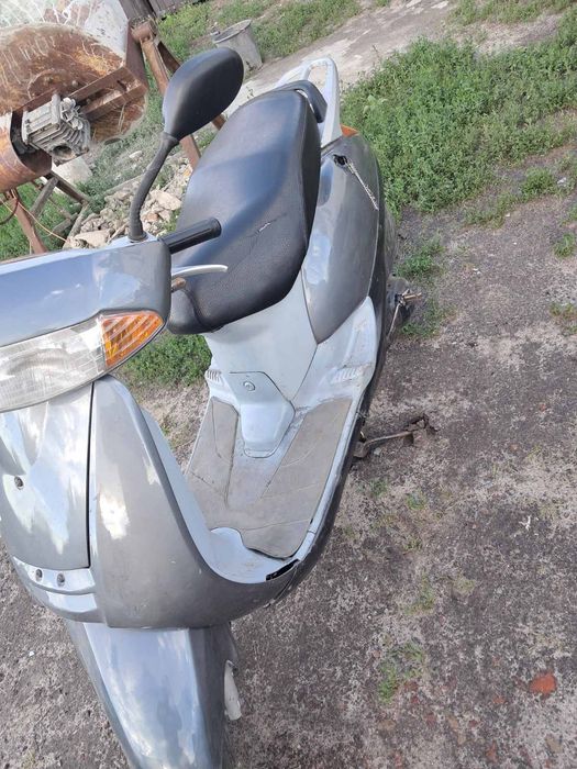 Продам скутер Хонда