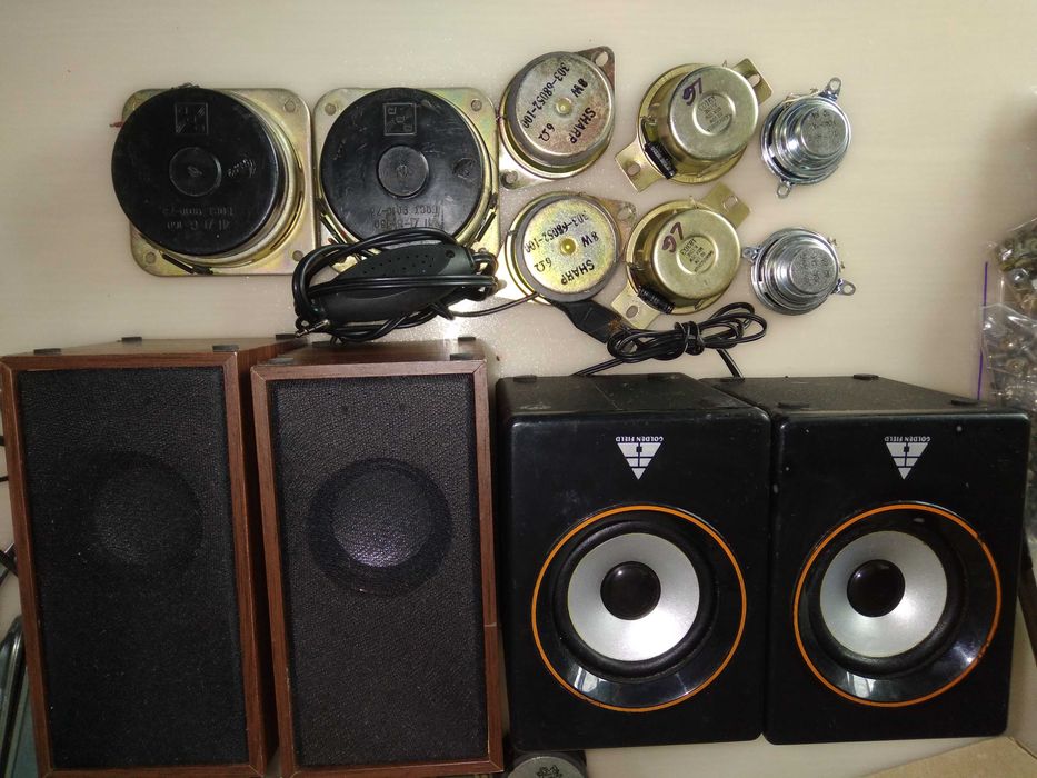 Куча   разных  динамиков