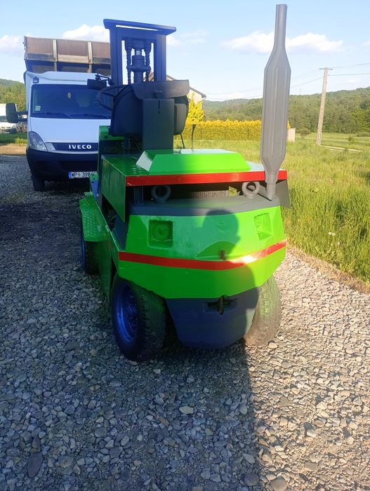 Wózek widłowy GPW c 330 terenowy