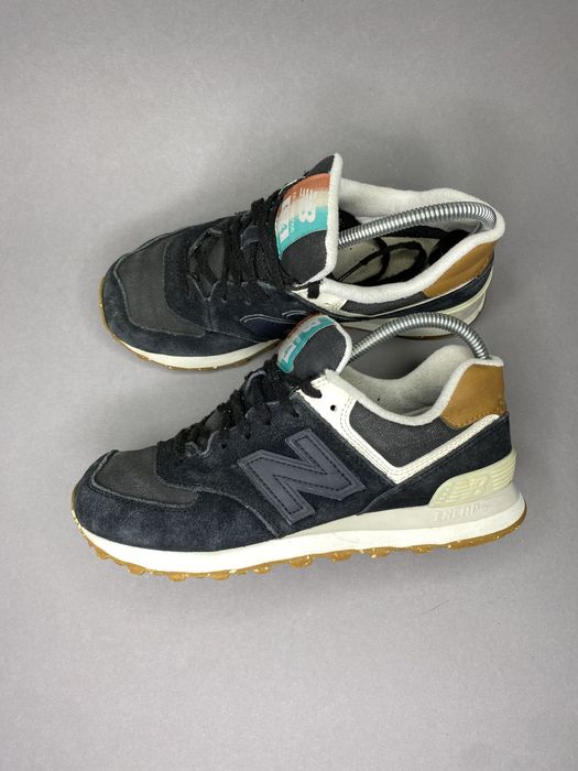 New Balance 574 замшеві базові кросівки кроссовки база 39р оріг італія