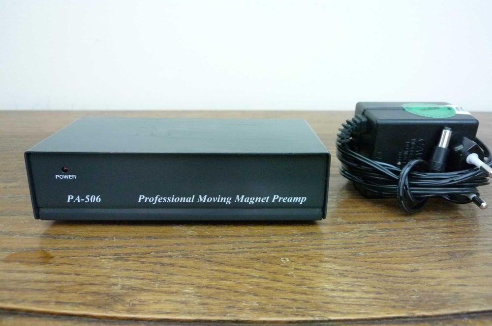 PREAMP Przedwzmacniacz gramofonowy stereo Hama PA 506