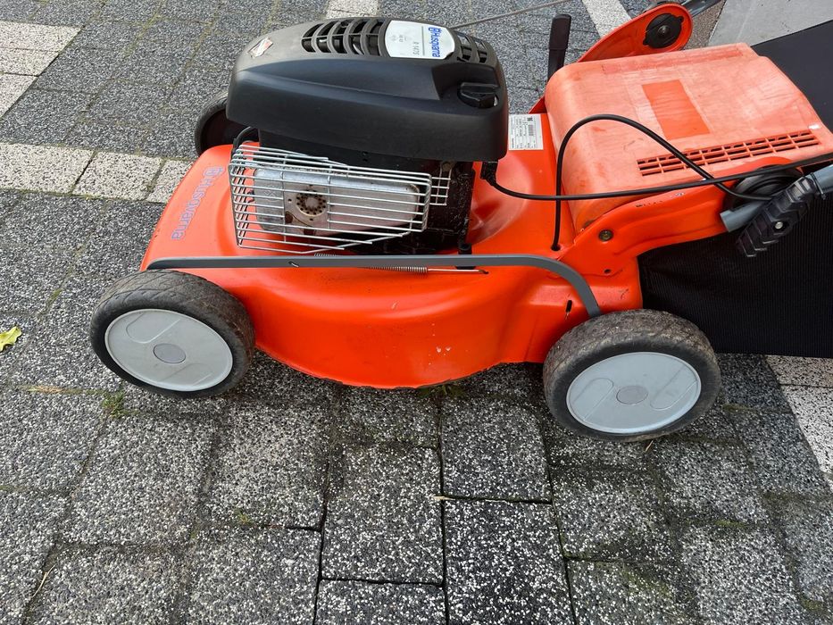 Kosiarka spalinowa Husqvarna R147S