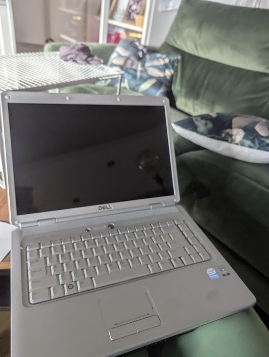Dell Inspiron 1525 – sprawny, Ubuntu, zasilacz w komplecie